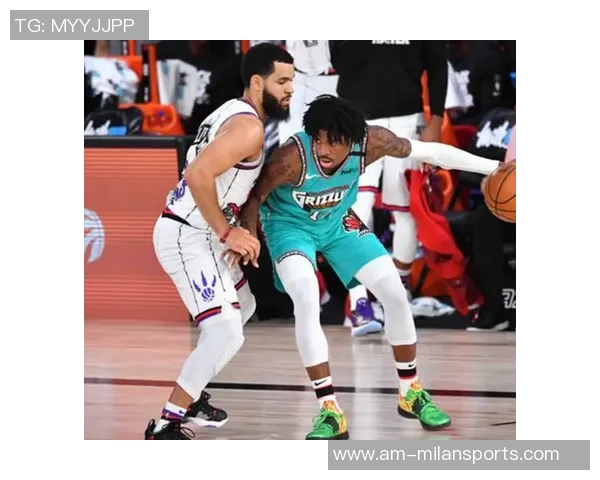 外线双星闪耀狄龙三分全中阿伦稳健发挥助力球队上半场表现