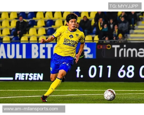 圣保利正式签约福冈黄蜂26岁日本中卫安藤智哉加盟公告